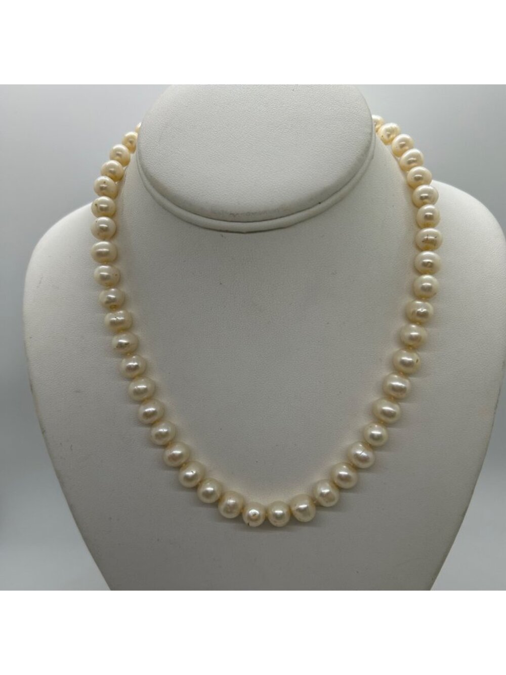 Cultured Pearl Necklace With Sterling Silver Lobster Clasp 18" Freshwater